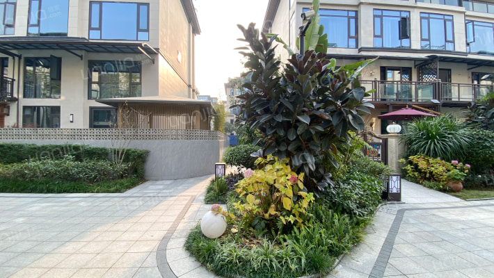 复地君屿墅E区外景图