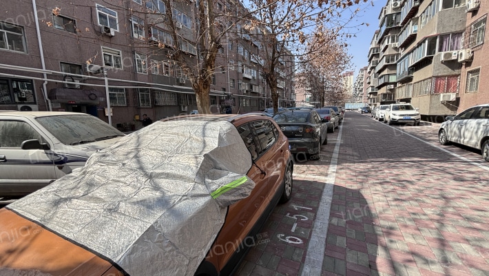 小谈新村外景图