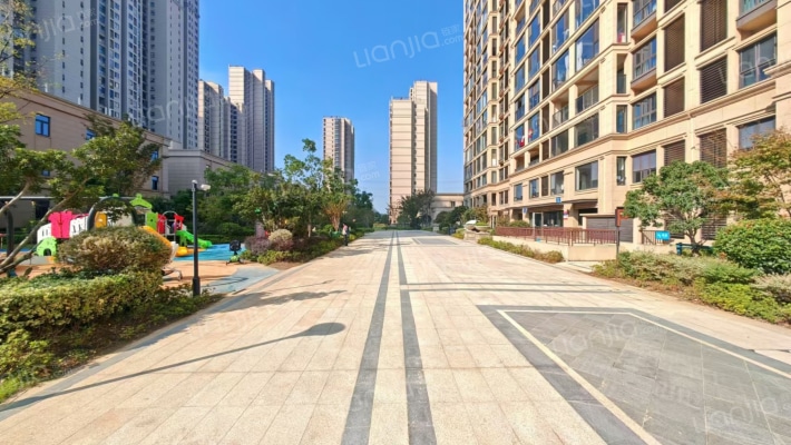 融创银城惠山国际社区外景图