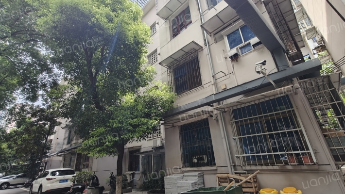 湖南省农机局大院宿舍外景图