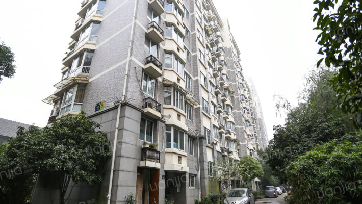 溪畔花园外景图