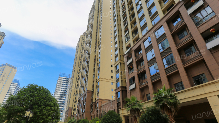 力高御景天城外景图