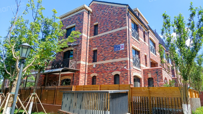 金隅上城郡外景图