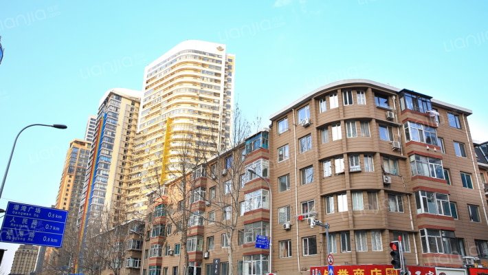 39中港湾街外景图