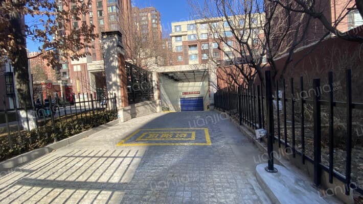 隆玺世家外景图