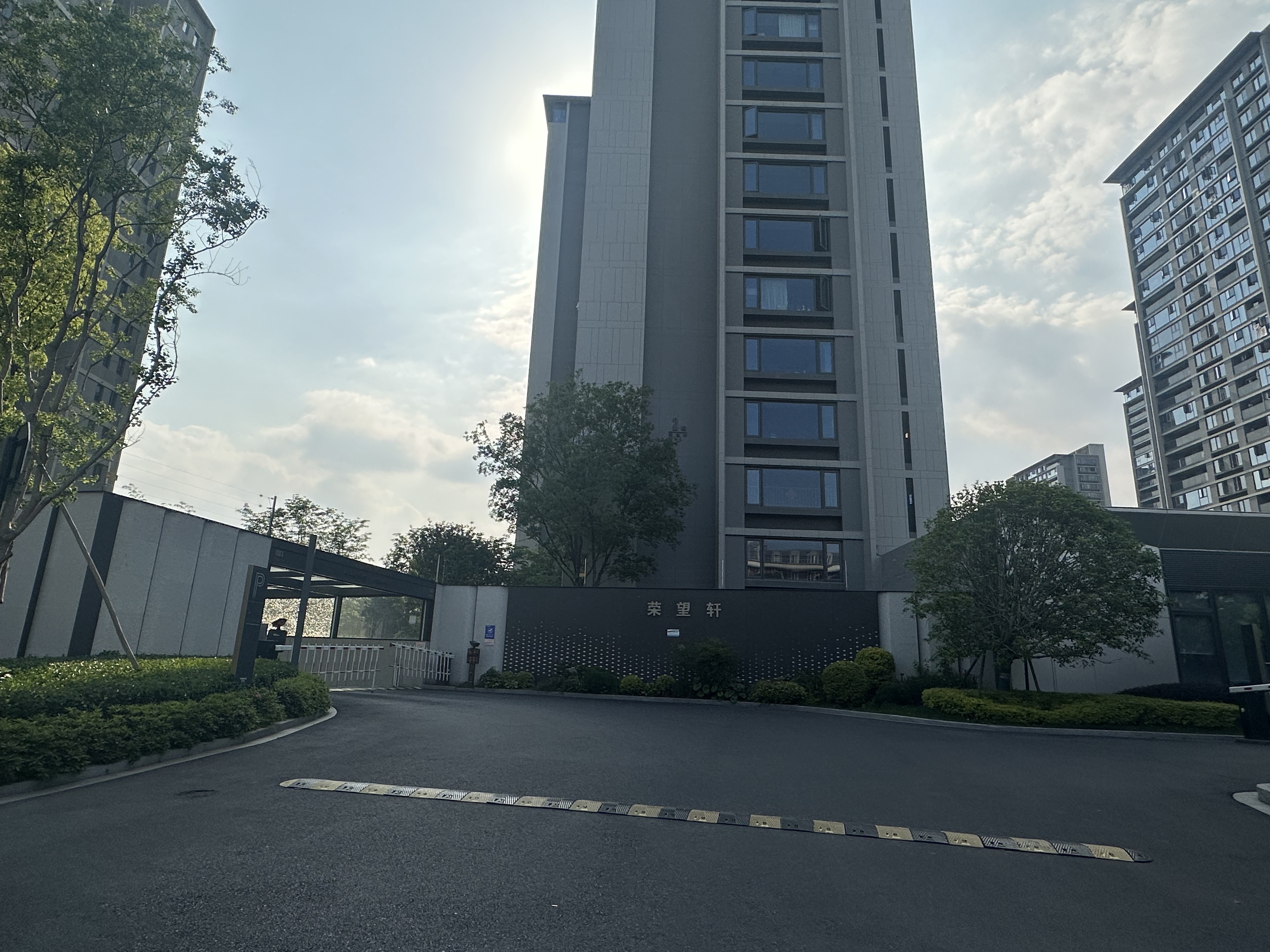 荣望轩小区实景 6