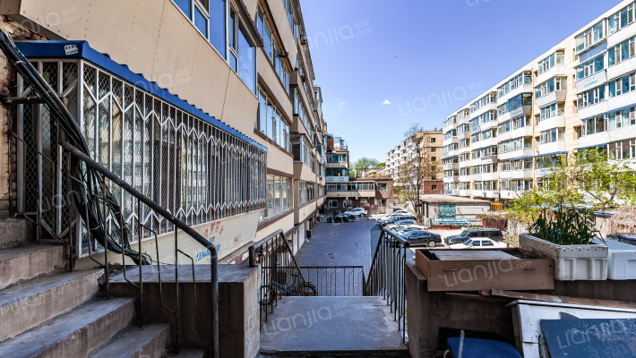 四方小区外景图