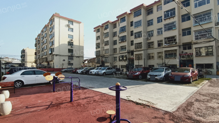 市府小区外景图