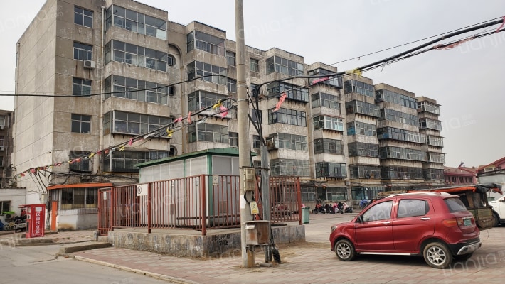 东方热电住宅楼外景图