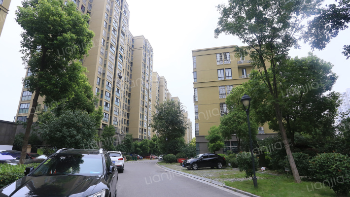 城改美景人家外景图