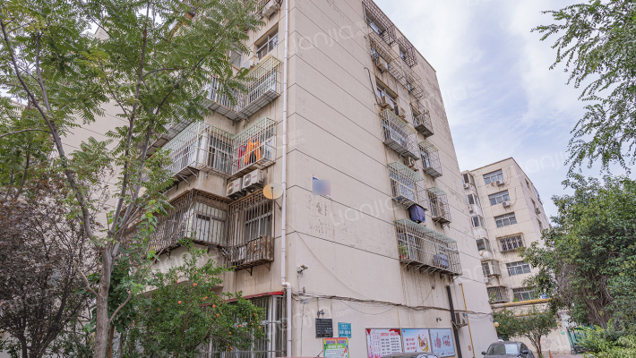 金伦公寓外景图