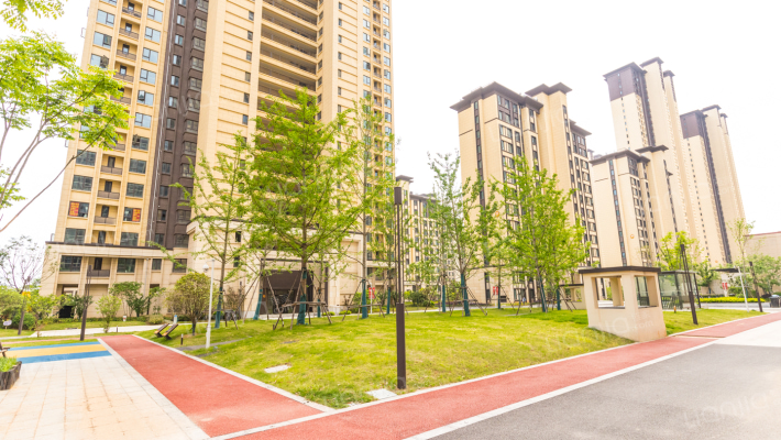 光谷澎湃城奥山府外景图