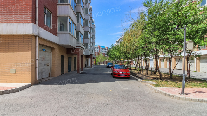 基隆家园B区外景图