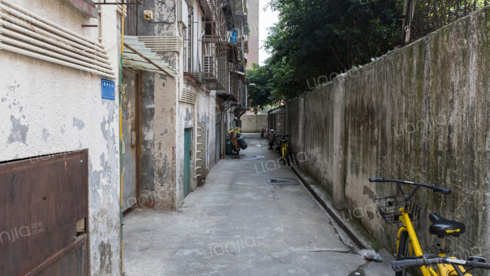 六中教师宿舍外景图