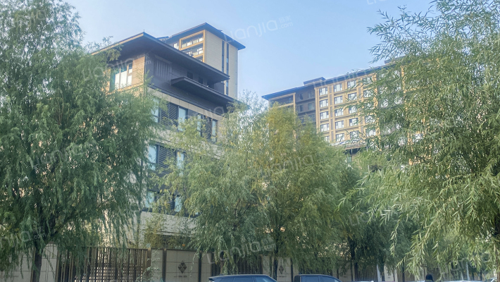 翡翠四季B区外景图