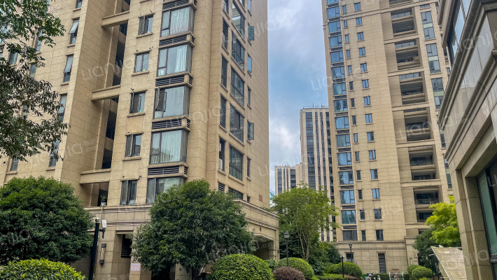 中国铁建国际花园外景图