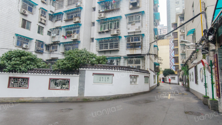 乔庄社区统计局宿舍外景图