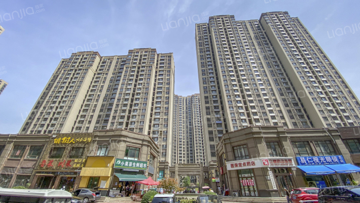 保利中心一区外景图