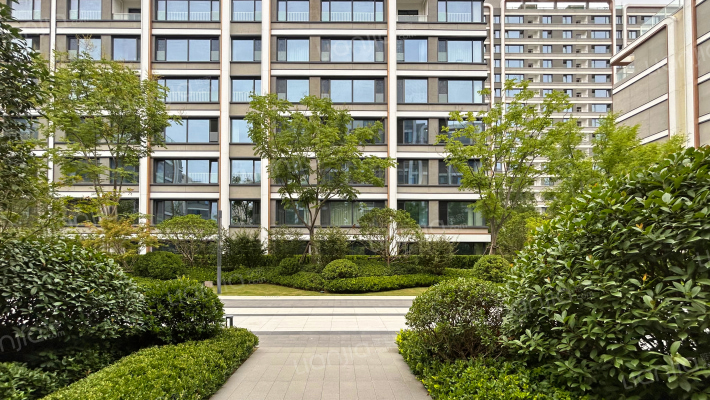 上实启元外景图