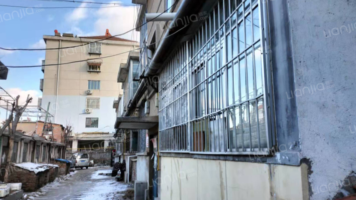 水利设计院宿舍楼外景图