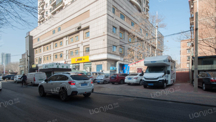 滨湖大厦外景图