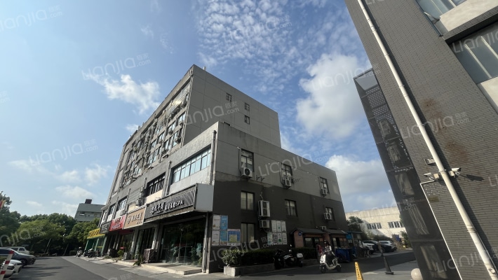 骏园时代广场外景图