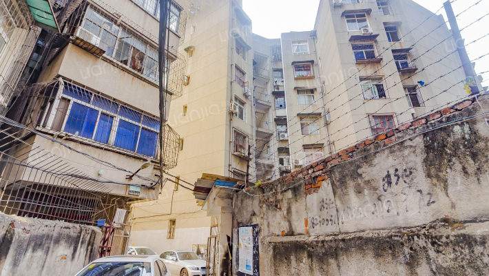 省国资委小区外景图