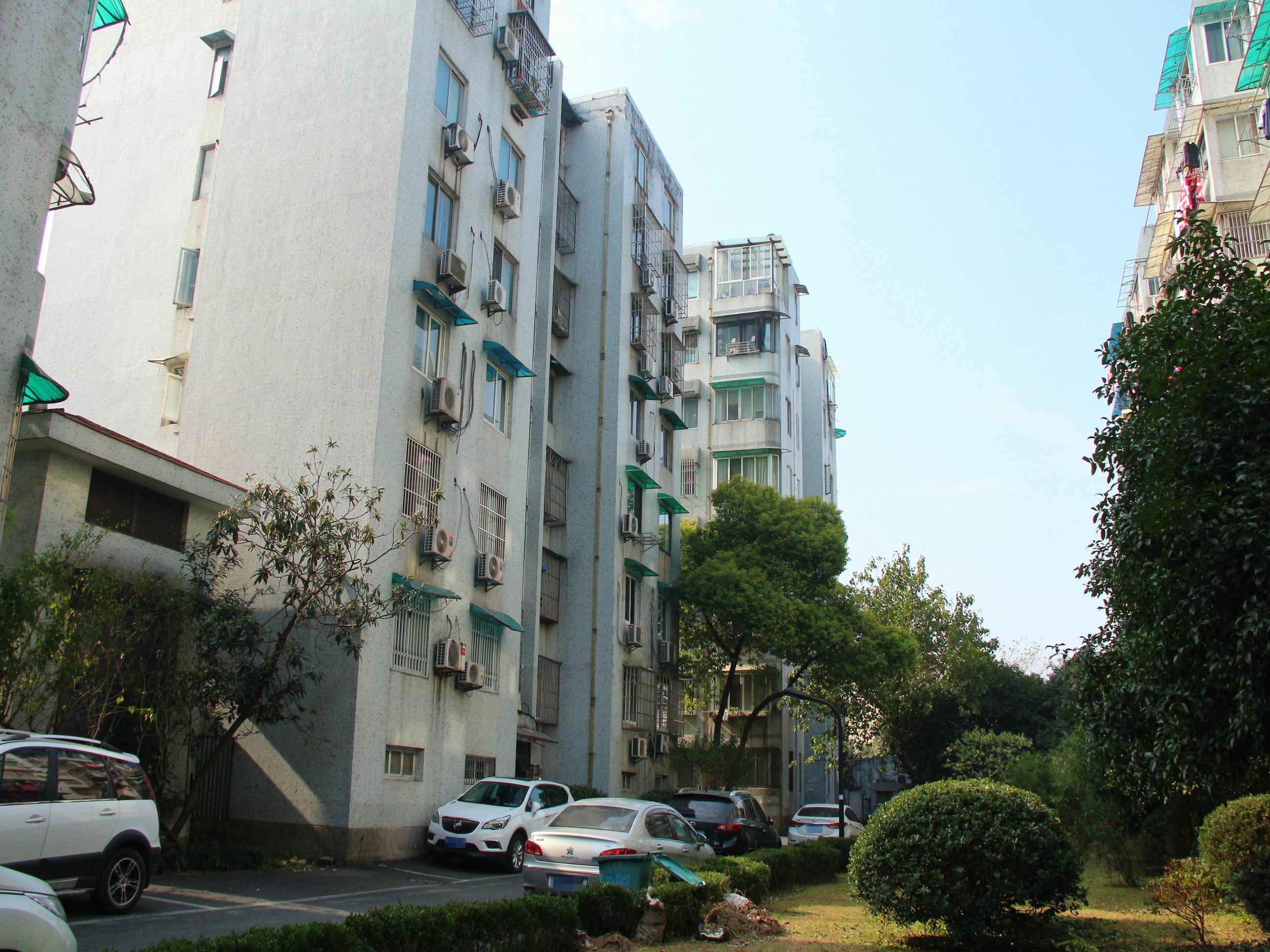 Nandu Garden compound photo 9