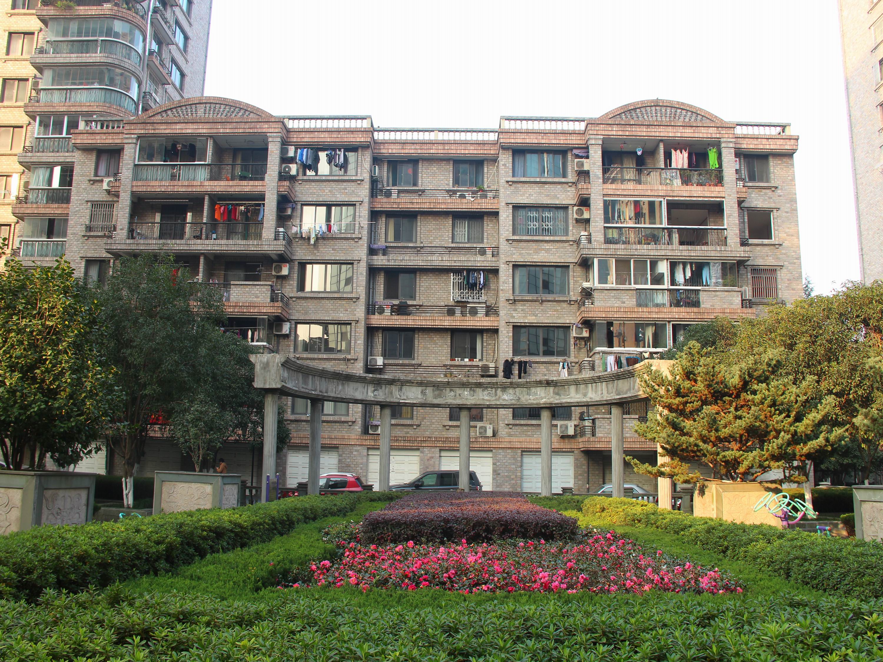 中融城市花园小区实景 13