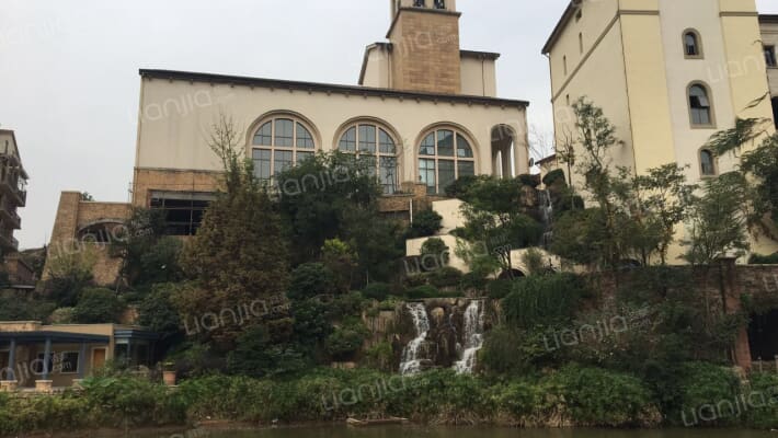 麓山国际碧湖岸外景图