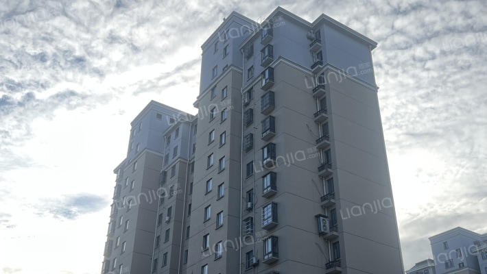 山湖鸿辉苑外景图