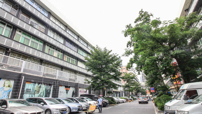 南油工业B区外景图