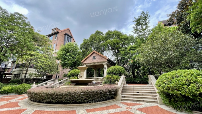 橡树湾一期联庭别墅外景图