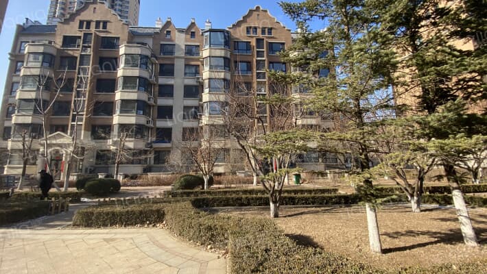 中海城蓝堡外景图