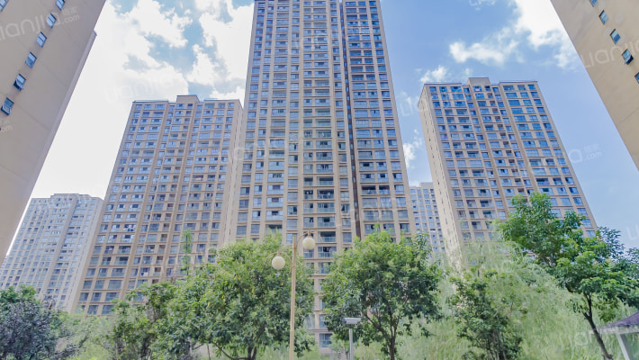 世纪城香颂苑外景图