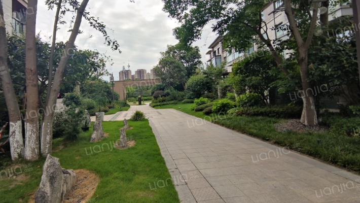 碧桂园十里源墅外景图