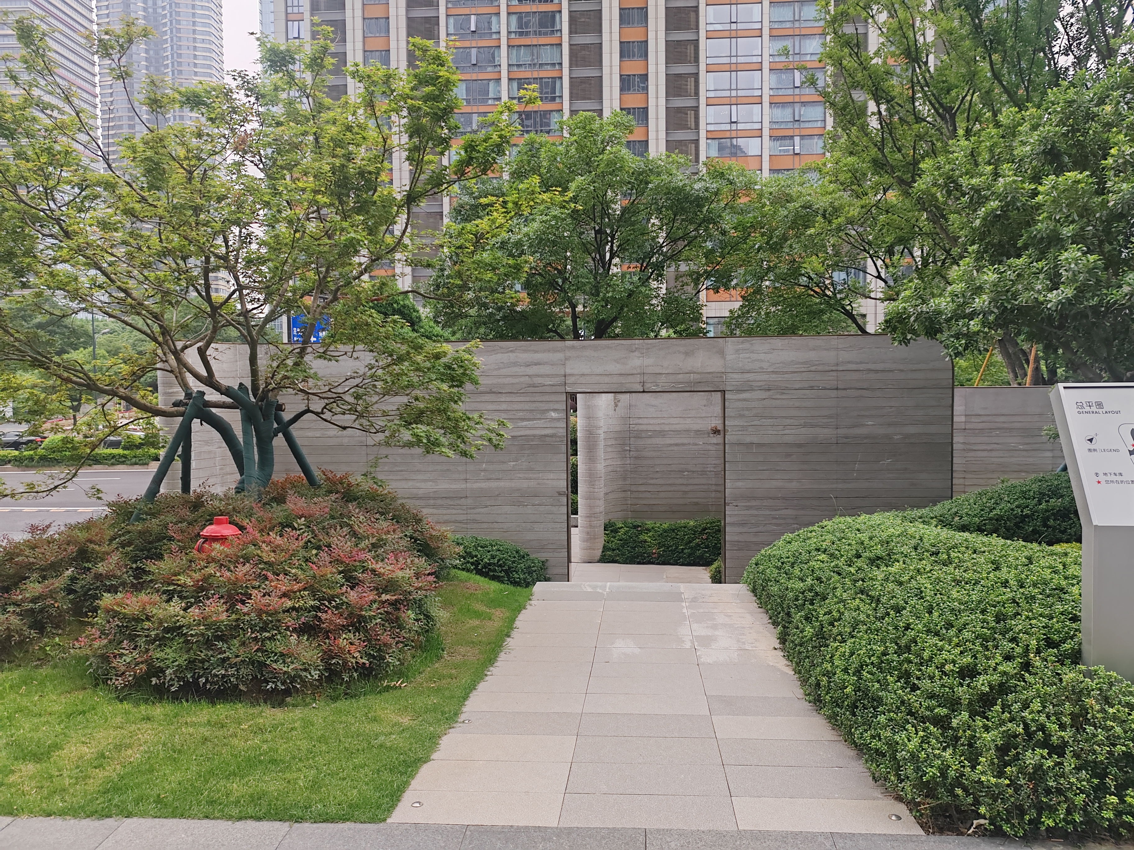 IOC wave mansion compound photo 5