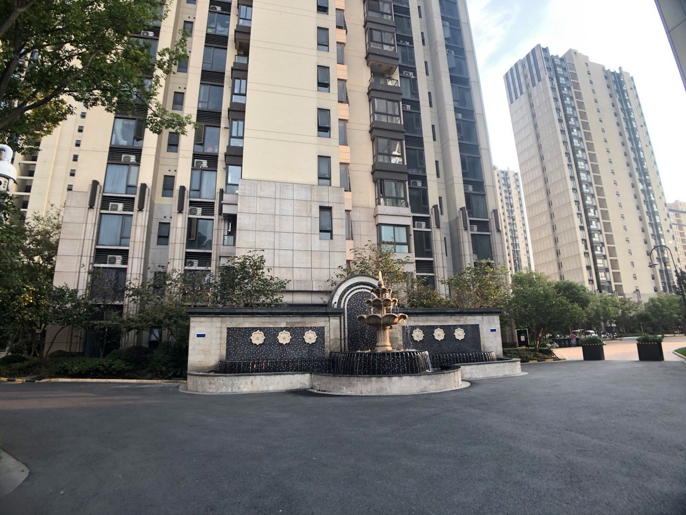 Hejing Tianjun Gongyu compound photo 12