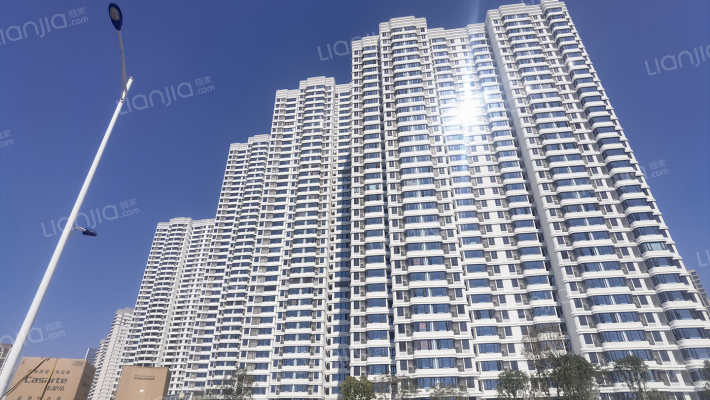 水晶地铁公元外景图