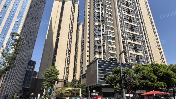 泛悦城市广场外景图