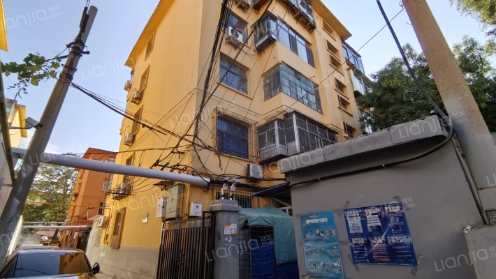 东焦办事处宿舍外景图