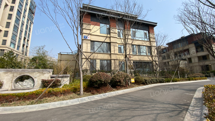 海铭听涛别院外景图