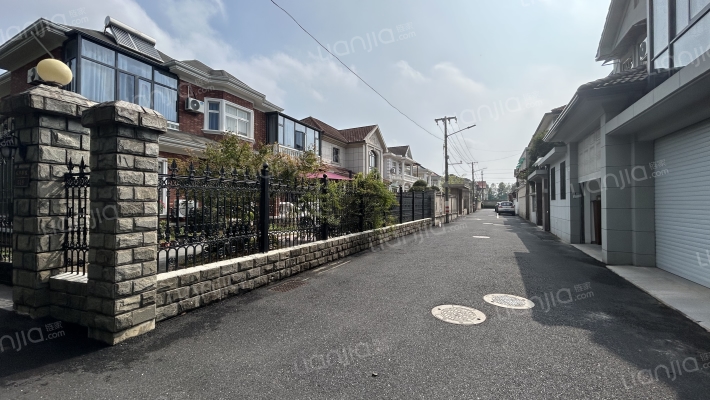 凤华别墅外景图