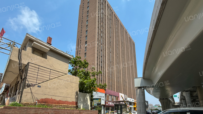 万科金色广场外景图