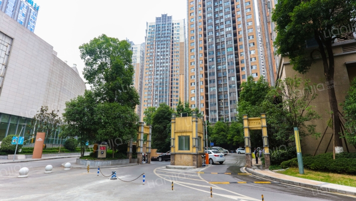 中渝都会首站外景图