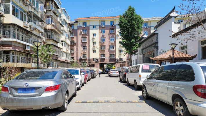 西果园小区外景图