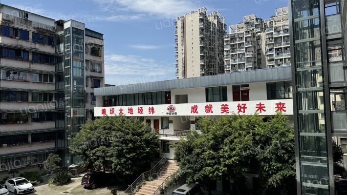 中铁十五局家属院外景图