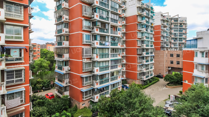 迎春水岸外景图