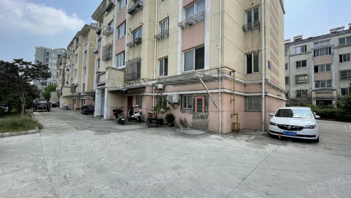 书院新村外景图