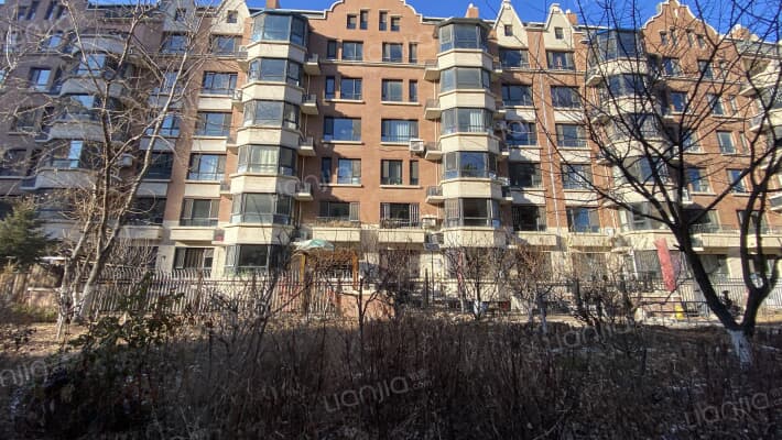 中海城虹郡外景图